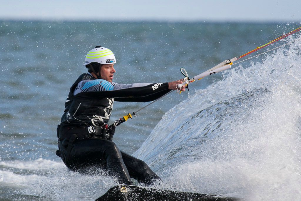 Kitesurfer