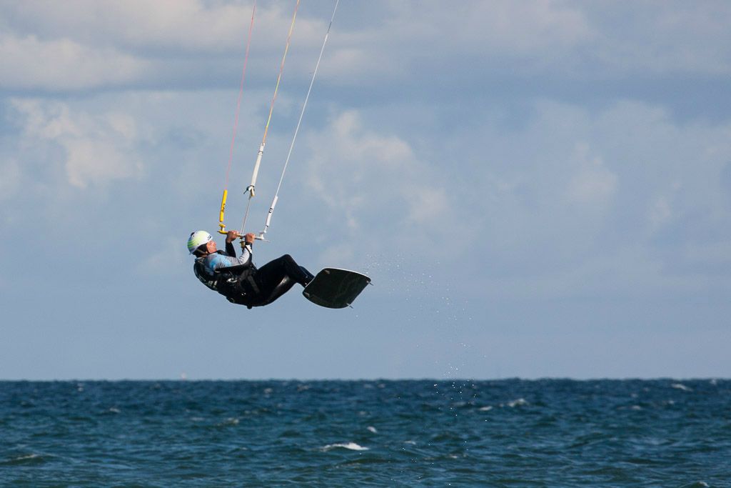 Kitesurfer