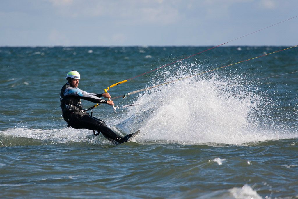 Kitesurfer