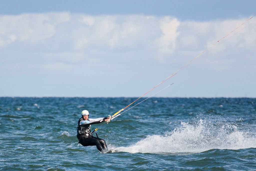 Kitesurfer