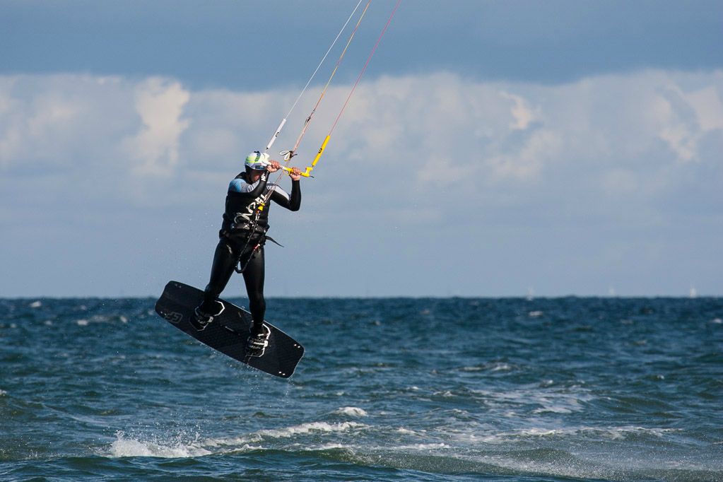 Kitesurfer