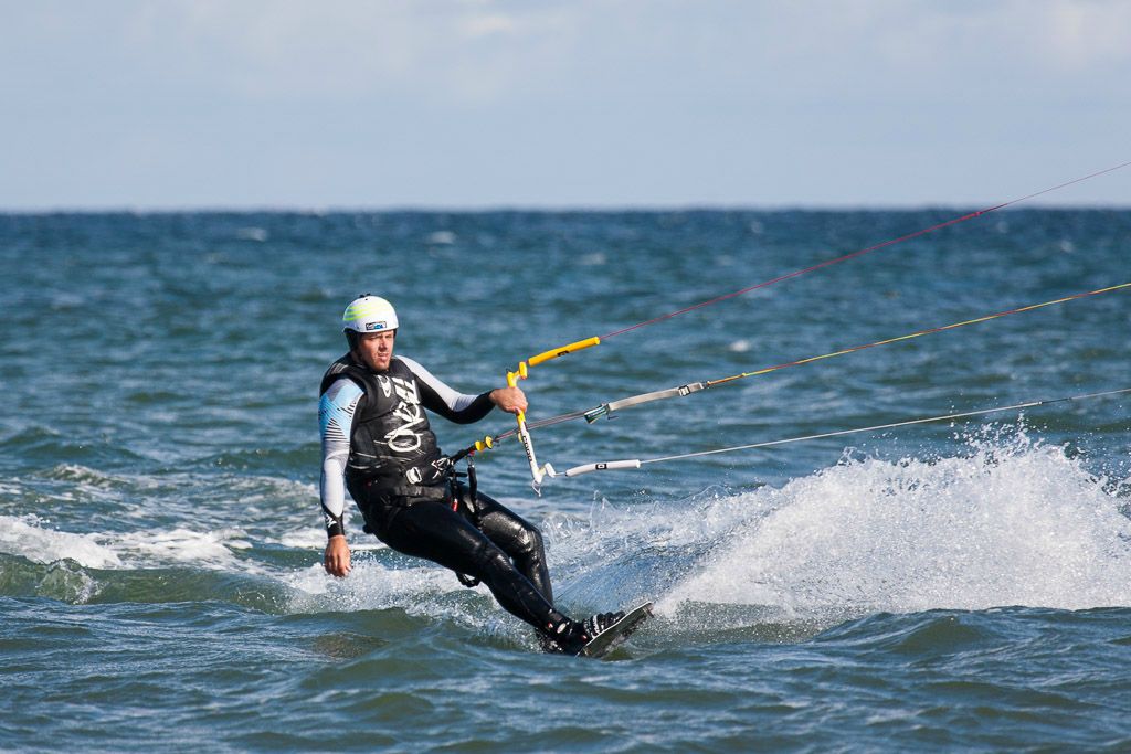 Kitesurfer