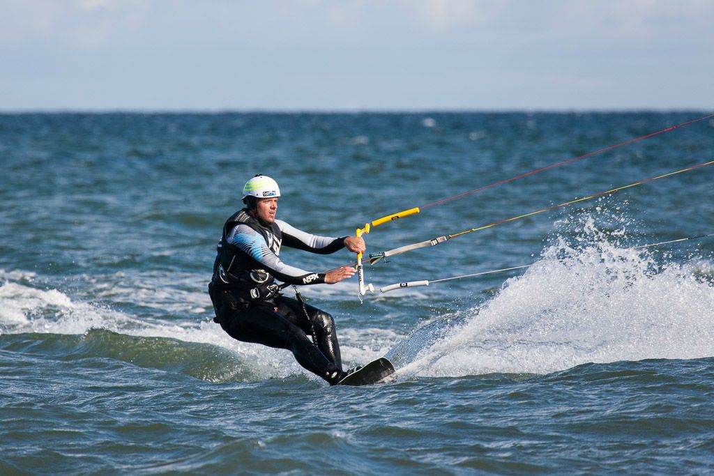 Kitesurfer