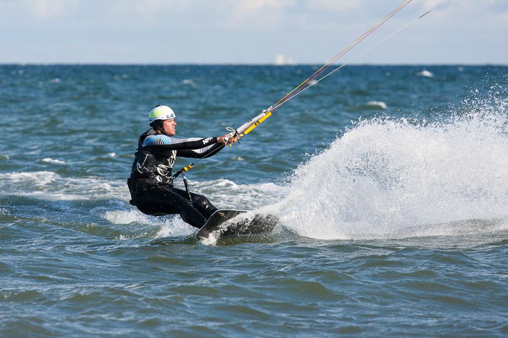 Kitesurfer