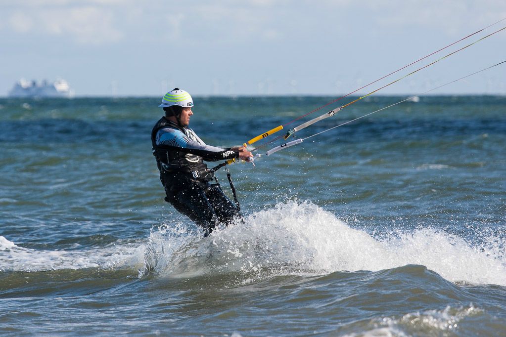 Kitesurfer